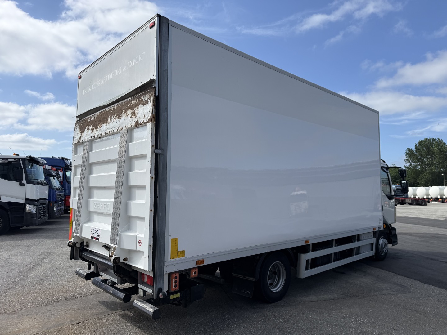 Volvo FL210 4x2 Euro 6