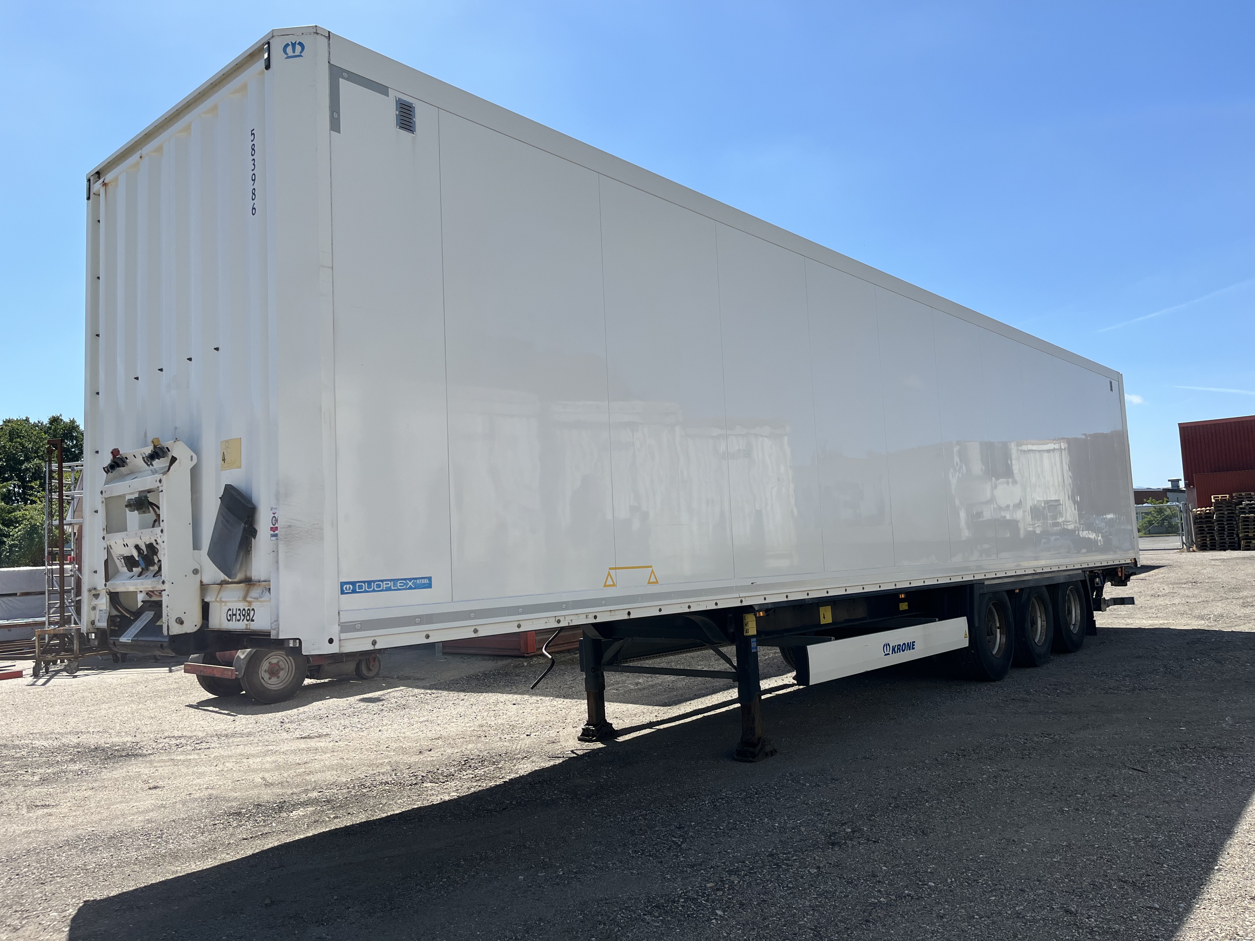 Krone Boks trailer m. lift