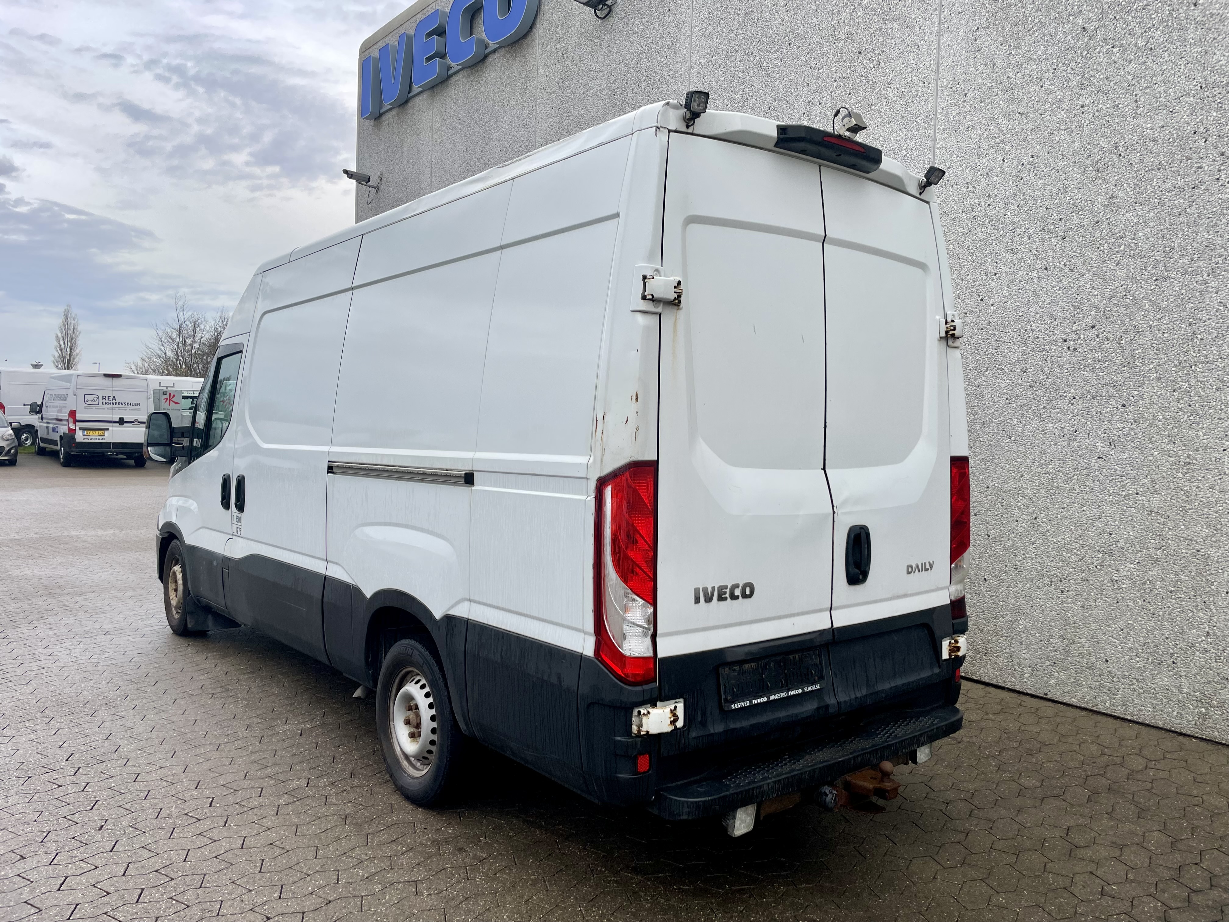 Iveco 35S17 12m3