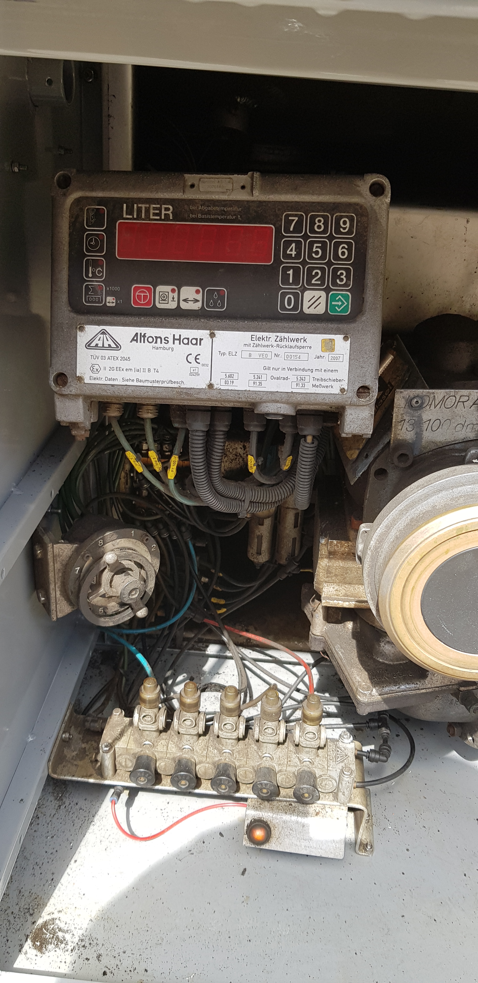 Kässbohrer 40000 Liter Tank Trailer Fuel Petrol ADR