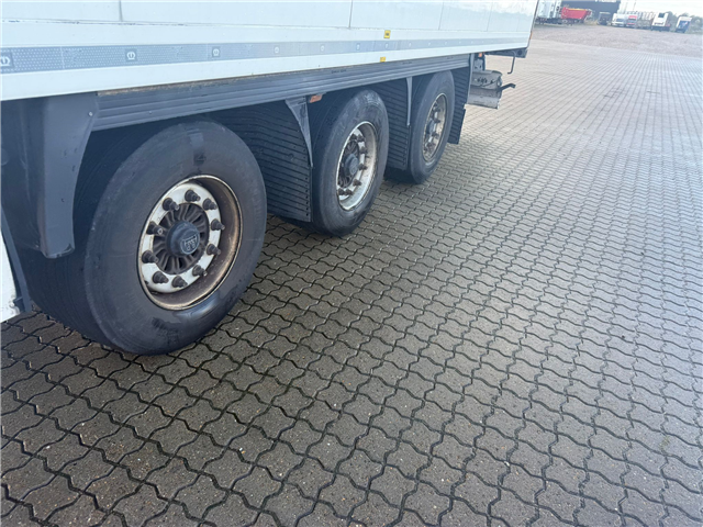 Krone Mega køletrailer