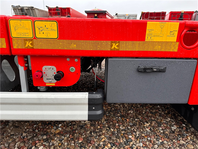 Kässbohrer SLS HS 3 – Hydraulisk mellemgulv Maskintrailer