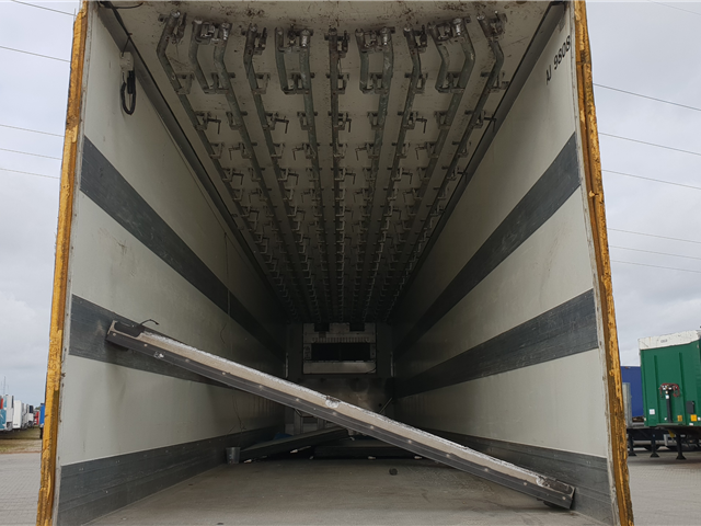 Krone DAMAGE/ UNFALL Boxtrailer