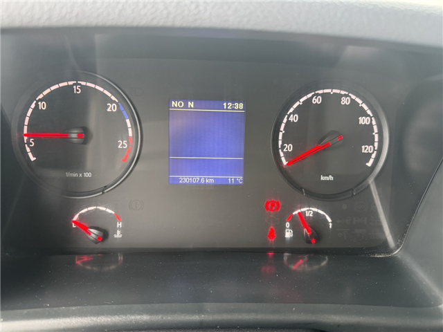 Scania P370 6x4 Liebherr THP140H 24 M4 XH