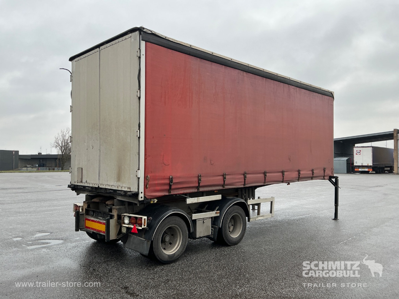 HFR Central axle Curtainsider Standard