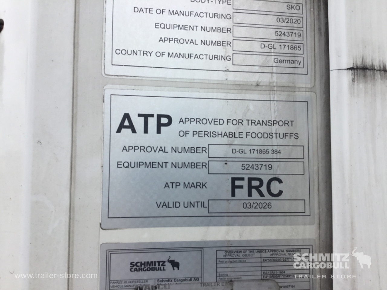Schmitz Semi Reefer Meat hanging system