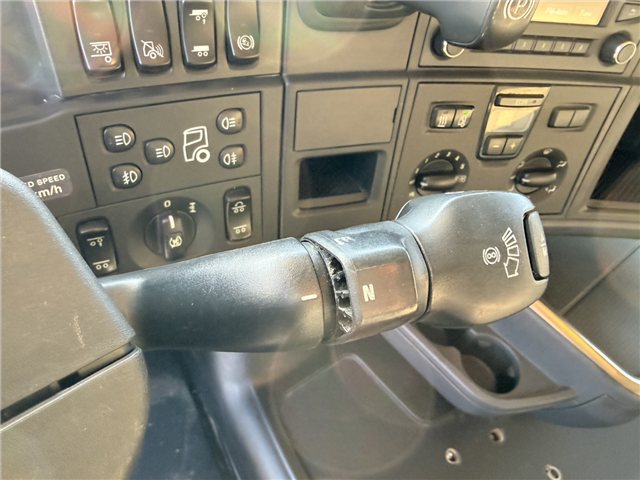 Scania R490 8x2*6 HNB ADR Chassis Euro 6