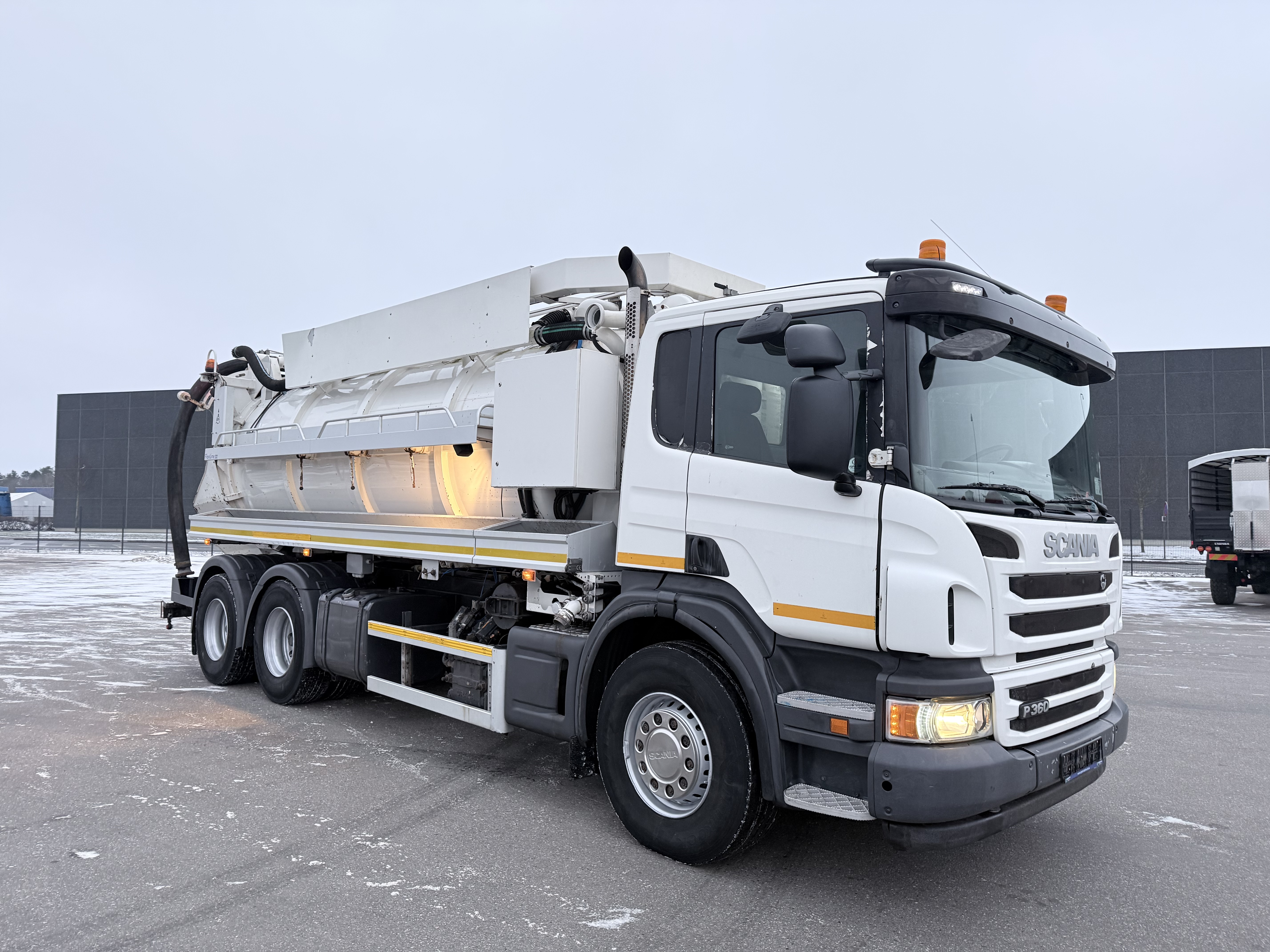 Scania P360 6x4 Hvidtved Larsen FlexLine 312