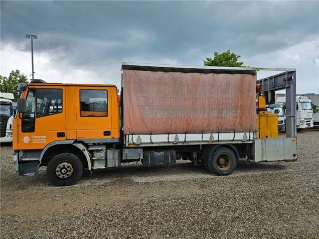 Iveco 120 With Crane and heatedcontainer