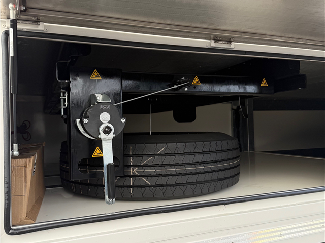 Burgers 4 - Akslet 15 Meters Dobbeltdækker - Trailer. (Plads til 62 x EUR Paller i to Etager)