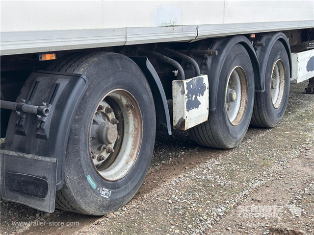 Krone Semi Reefer Standard Lift