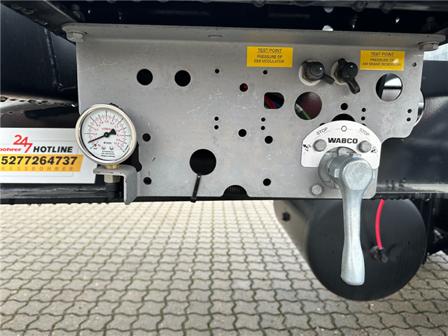 Kässbohrer Containerchassis m. udtræk bag