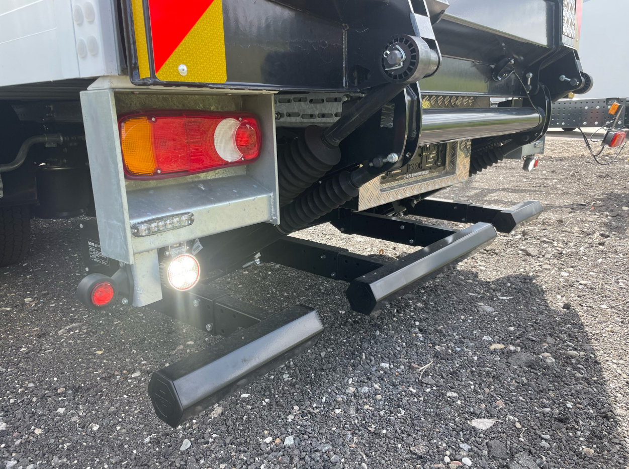 Iveco ML120E25-E6e 18 pallers