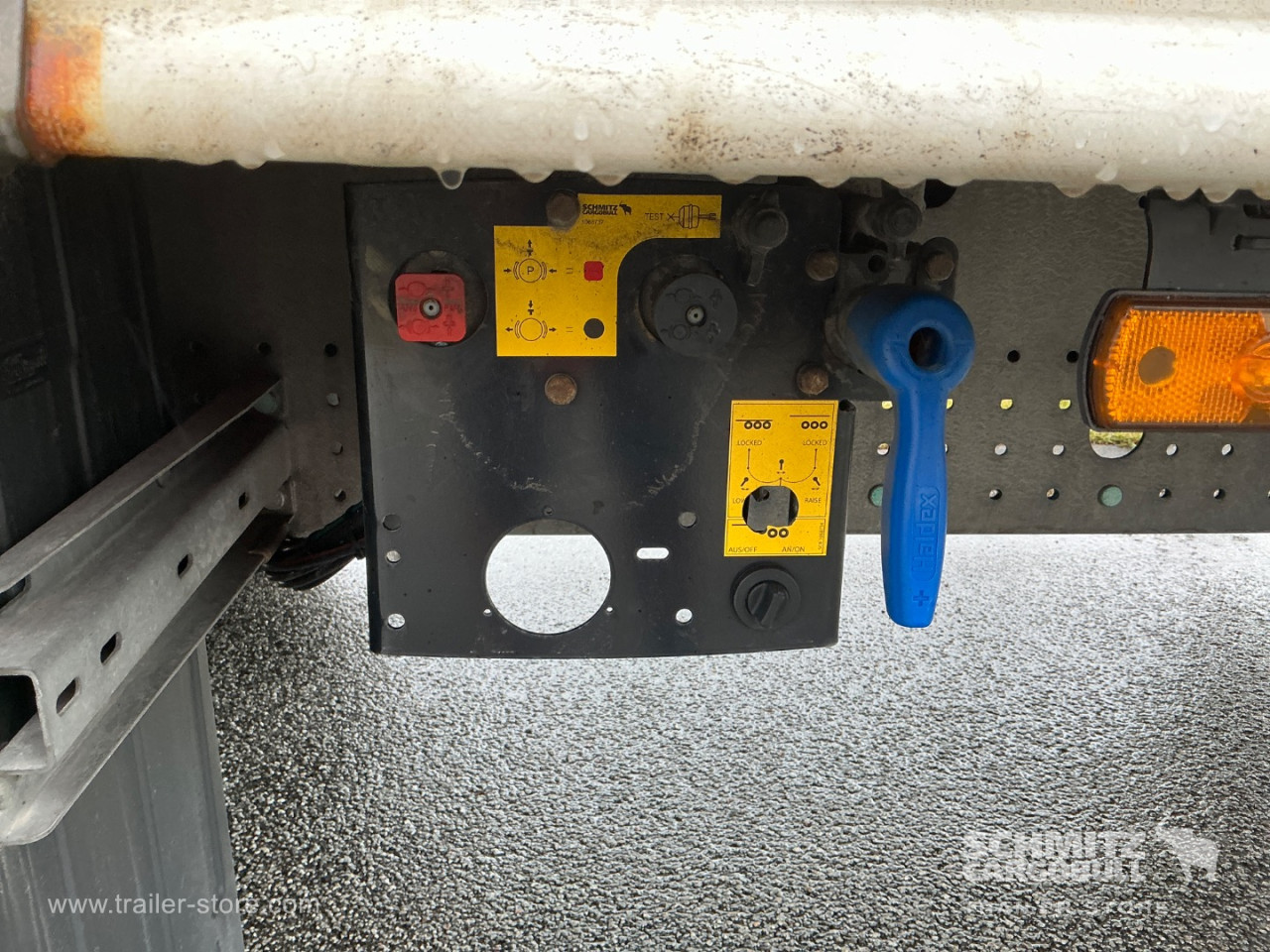 Schmitz Semi Curtainsider Standard