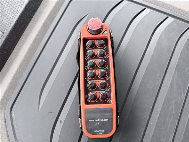 Scania P360 6x2*4 Hvidtved Larsen Flexline 310