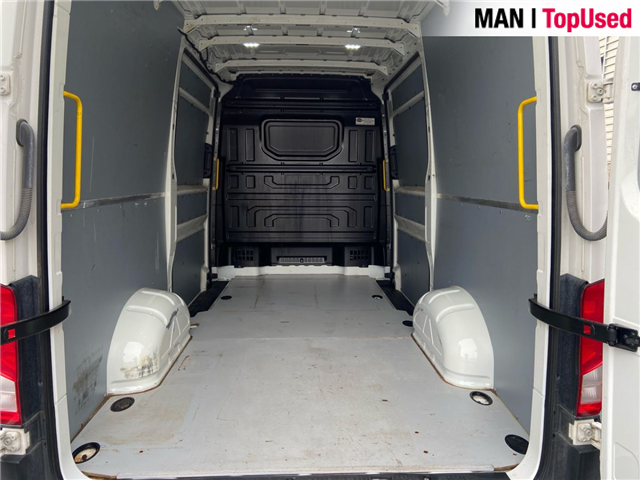 MAN TGE 3.180 4X2F SB