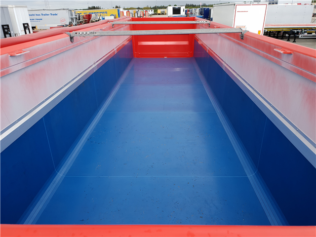 Kässbohrer 37 M3 tiptrailer