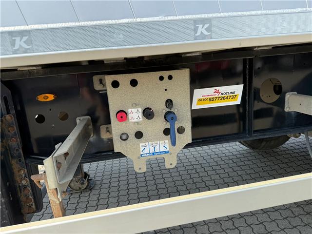 Kässbohrer 37M3, Tip