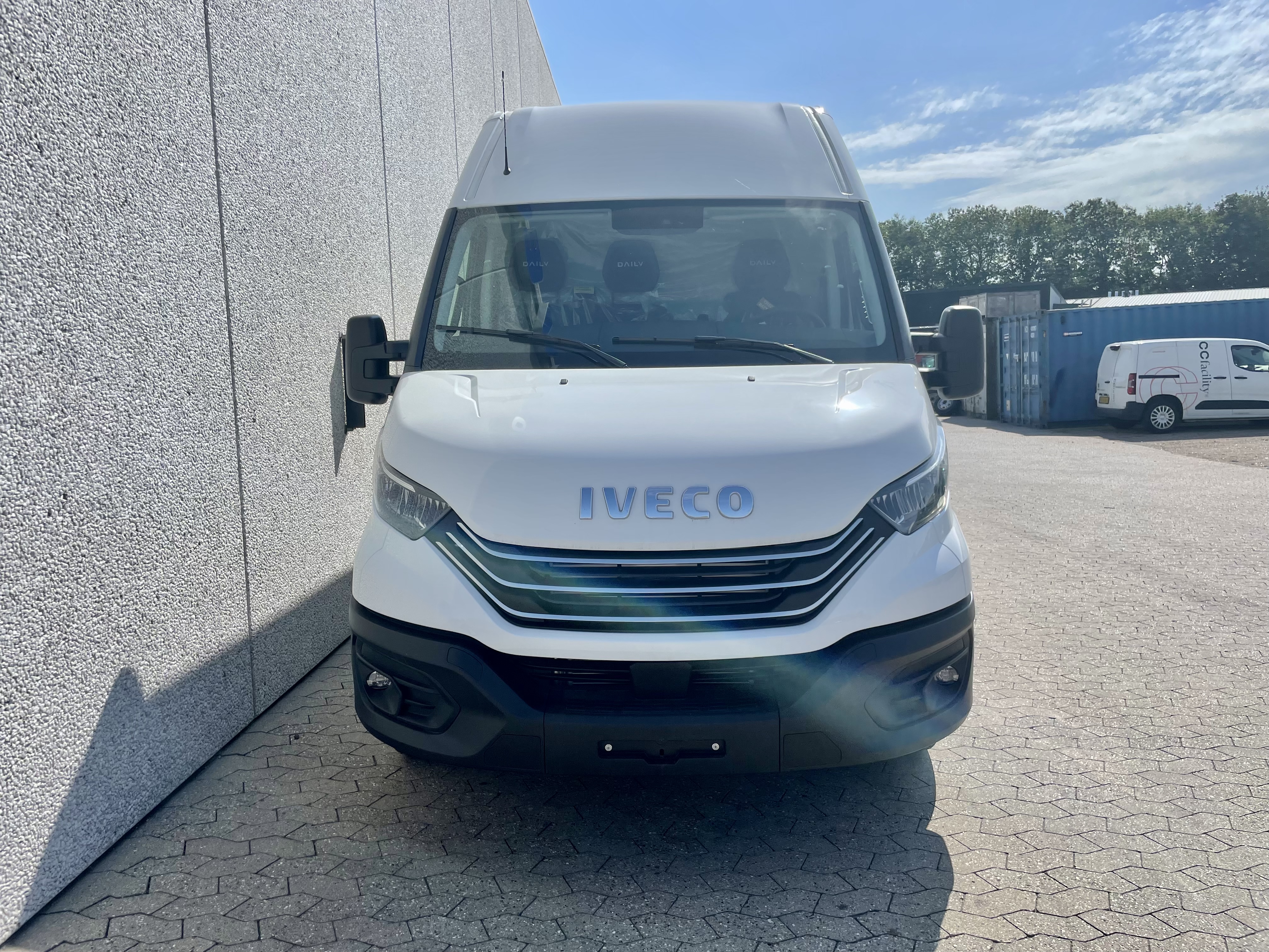 Iveco 35C18HA8 12m3
