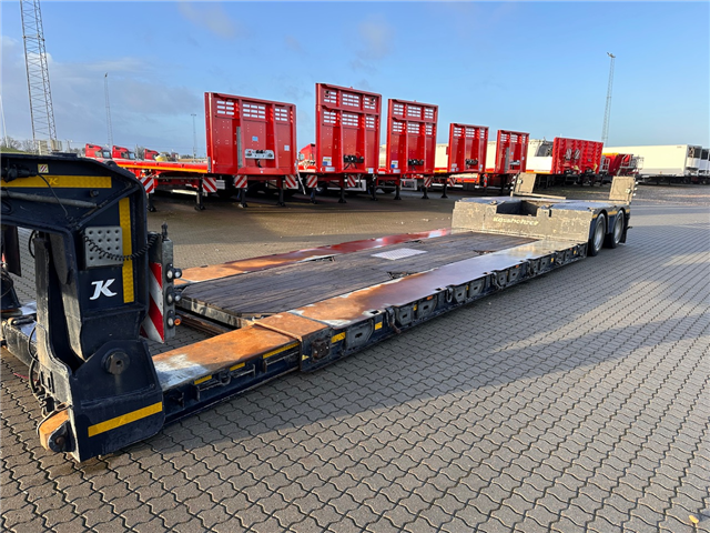 Kässbohrer SLL-2, Udtrækkelig, Tvangsstyring Nedbygget med seng