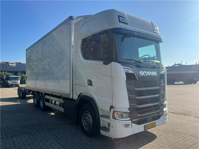 Scania S 590 B6x4NB