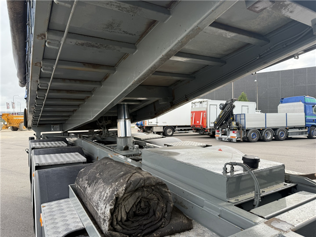 Volvo FM 500 8x4 Pushertridem Tipbil