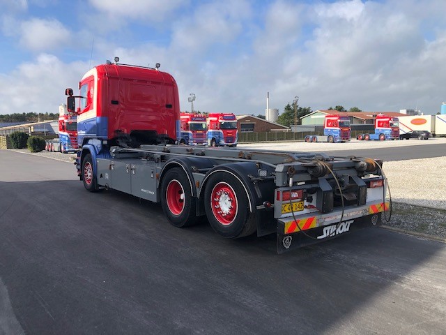 Scania R450 LB6X2*4