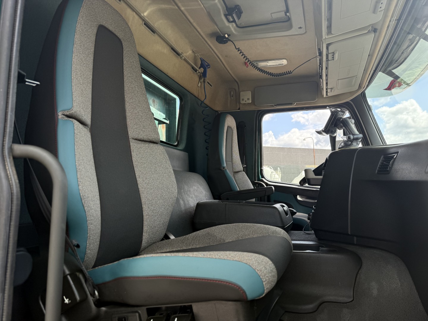 Volvo FM500 8x4*4 Hejs / Kran HMF 2620 K-5