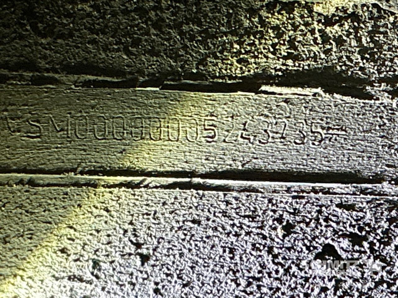 Schmitz Semi Reefer Meat hanging system