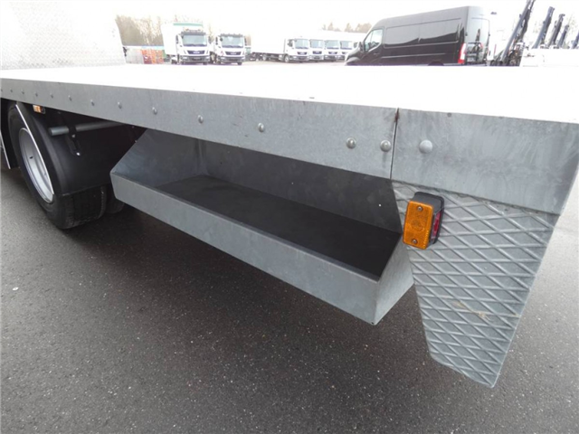 Iveco Eurocargo 160-250 Stiladsbil m. Kran