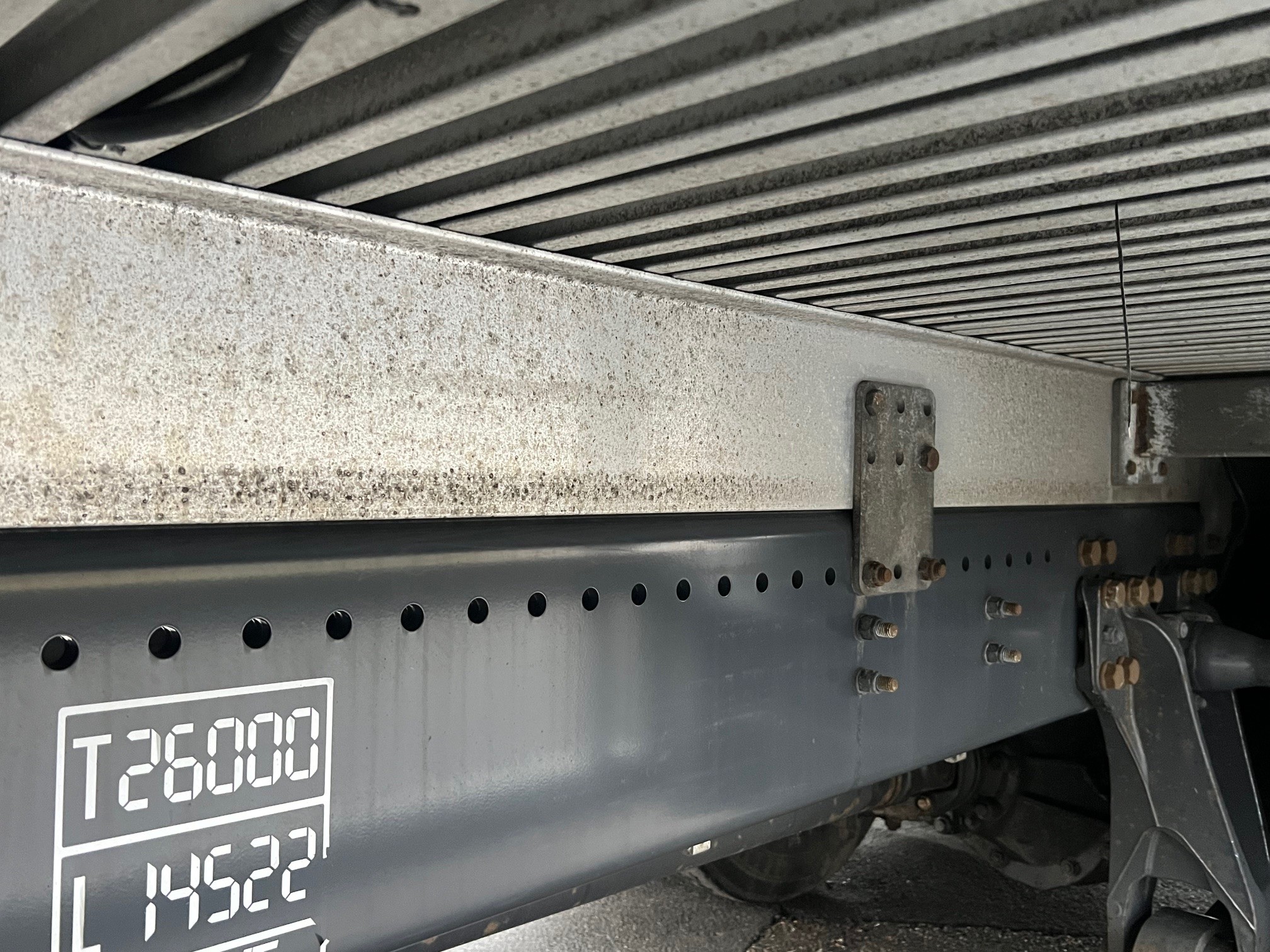 Scania P450 6X2*4 Skydepressning, sovekabine