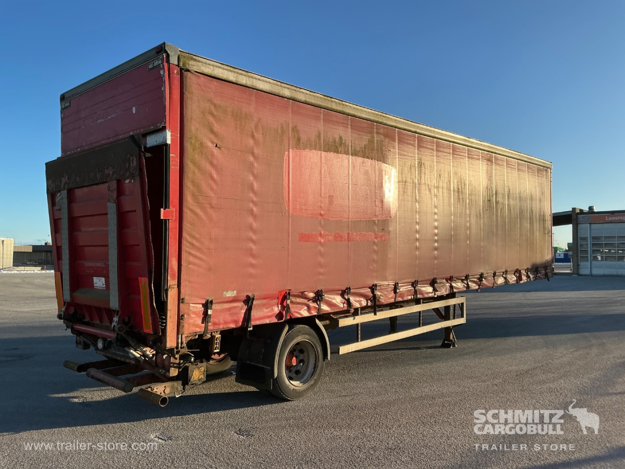 Kel-Berg Semi Curtainsider Standard Lift