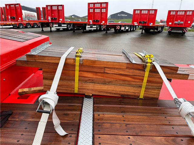 Kässbohrer SLS J3 Maskintrailer