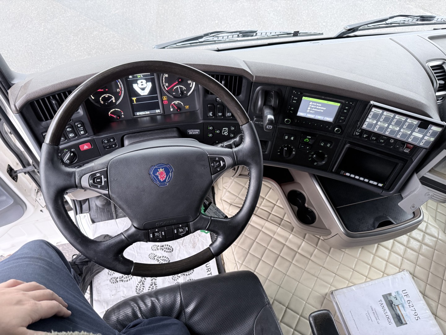 Scania R620 6x2 Topline HMK Bilcon 19.000 L ADR Tank