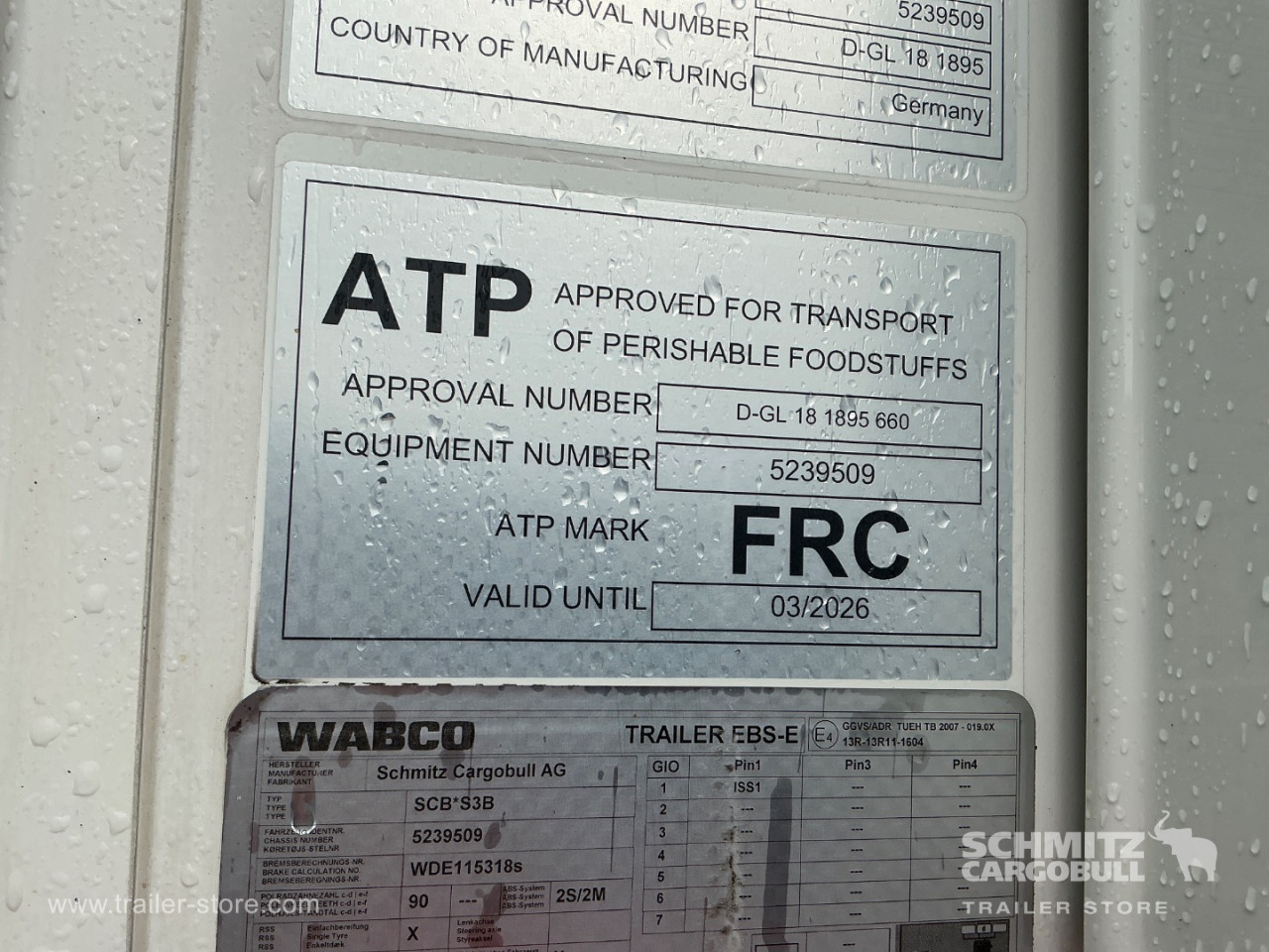 Schmitz Semi Reefer Meat hanging system