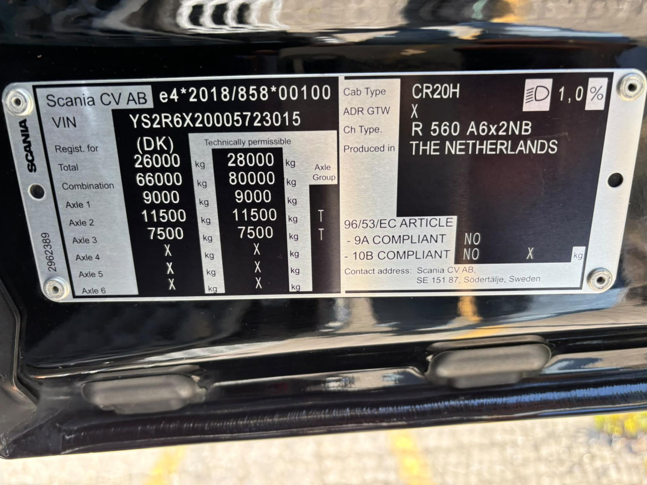 Scania R 560 A6x2NB