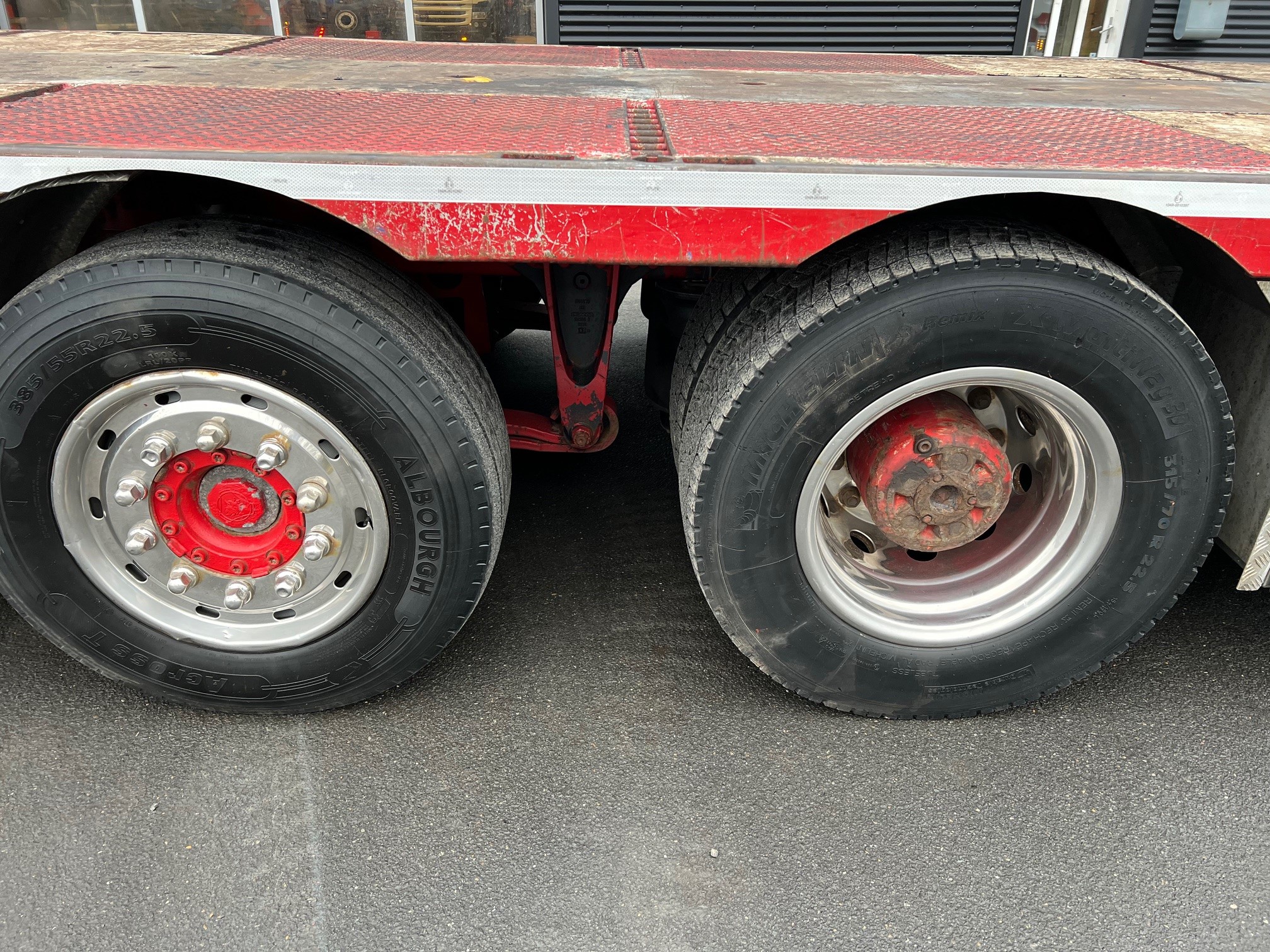 Scania R580 8X2*6 HMF 6020 OK6 + Jib