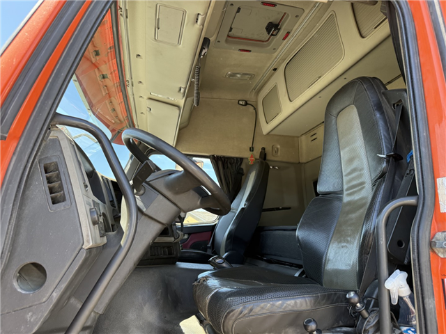 Volvo FM500 8x2*6 / Kran HMF 2620 K5 Pendel Tip