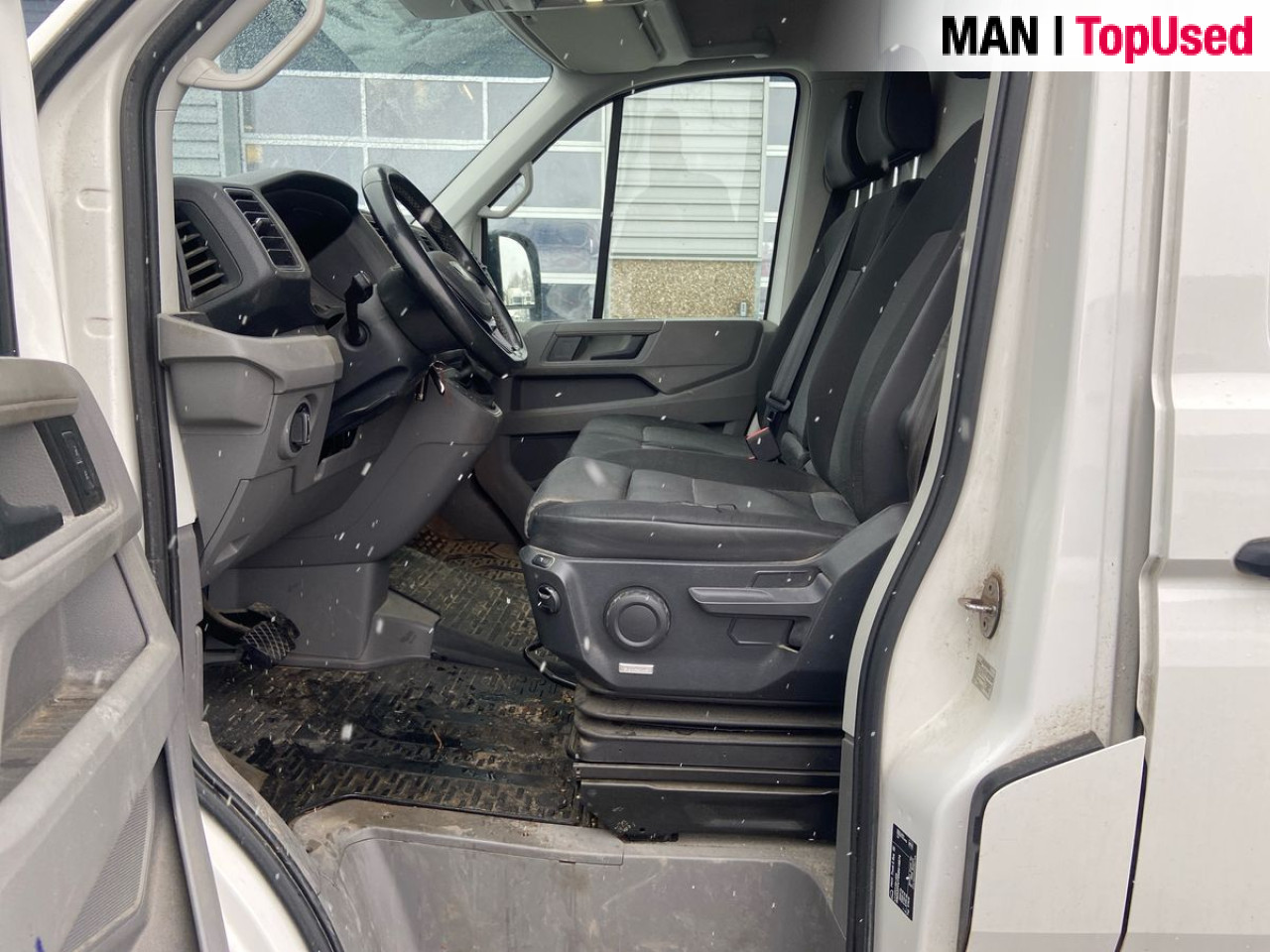 MAN TGE 3.180 4X2F SB