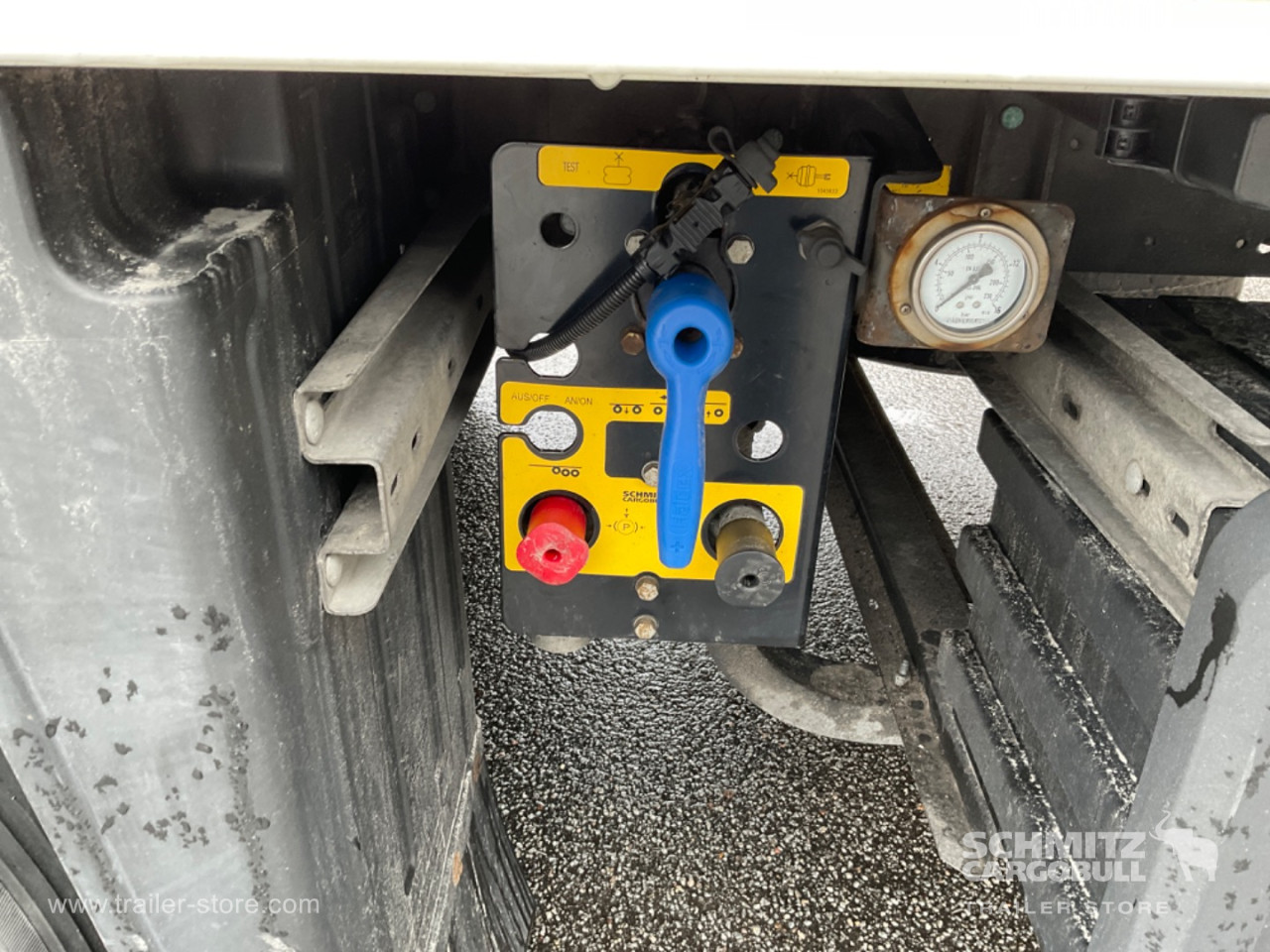 Schmitz Semi Reefer Standard