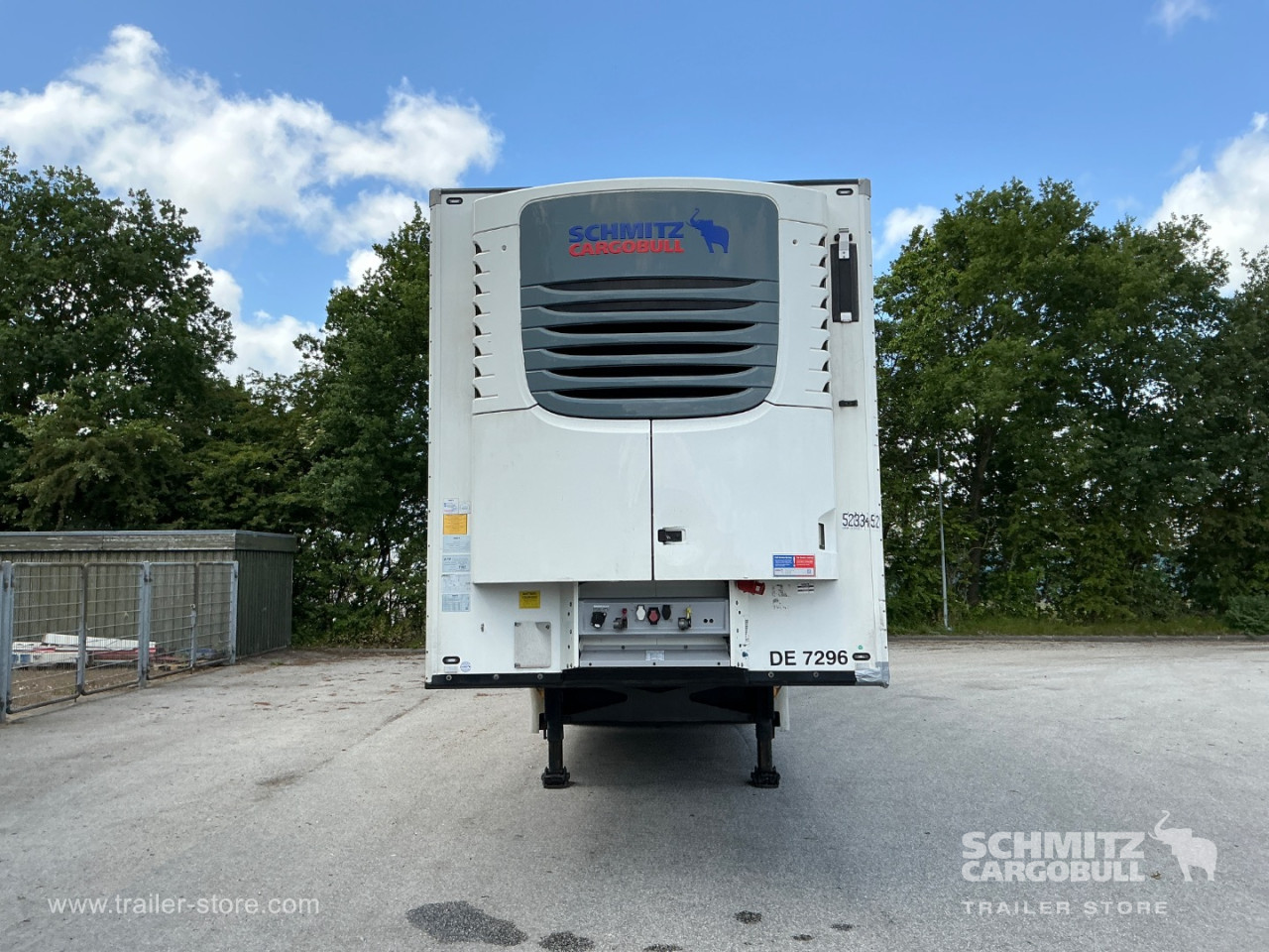 Schmitz Semi Reefer Meat hanging system