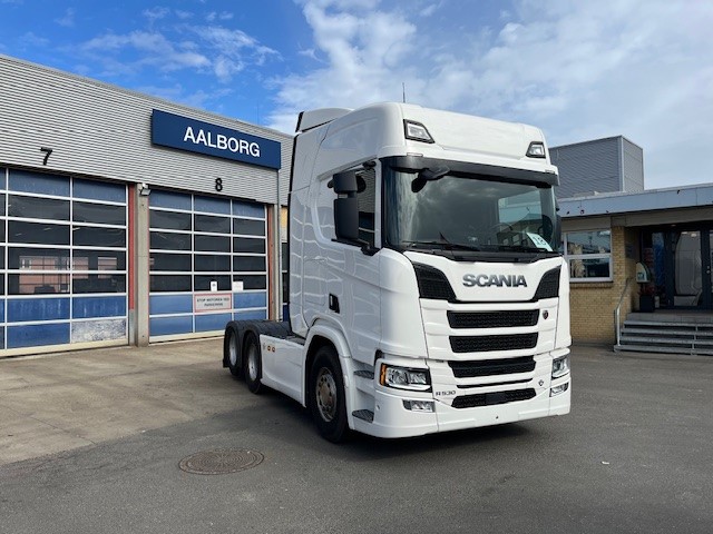 Scania R530