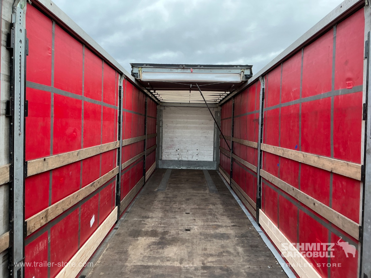Schmitz Semi Curtainsider Standard