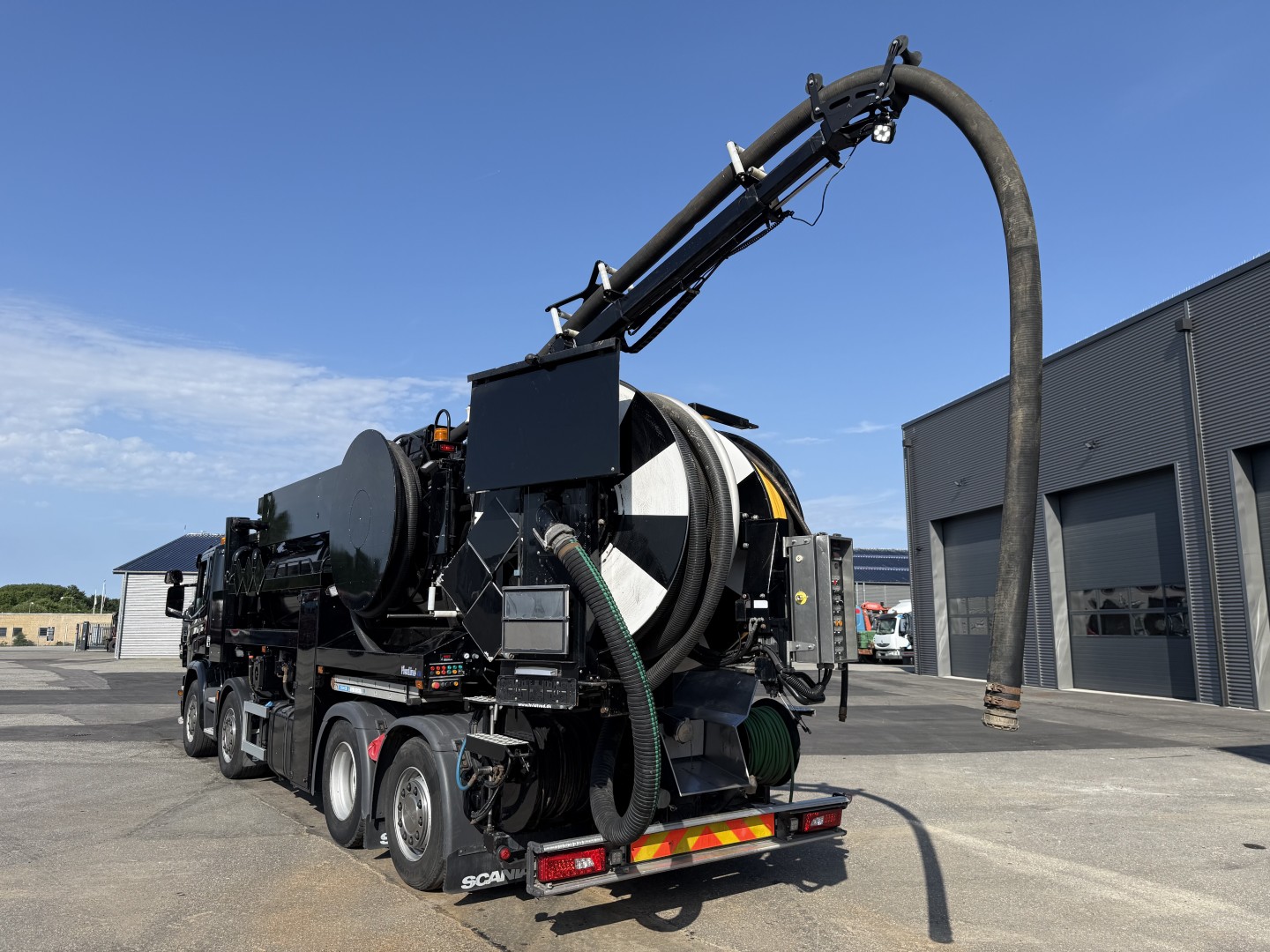 Scania P450 8x2*6 Hvidtved Larsen FlexLine 414 ADR