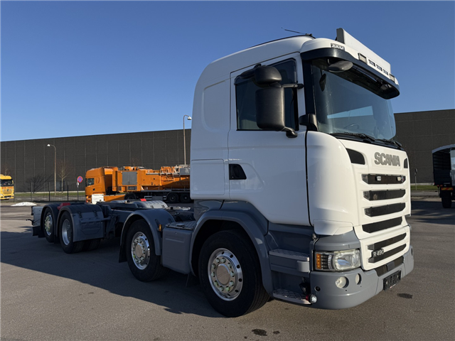 Scania R490 8x2*6 HNB ADR Chassis Euro 6