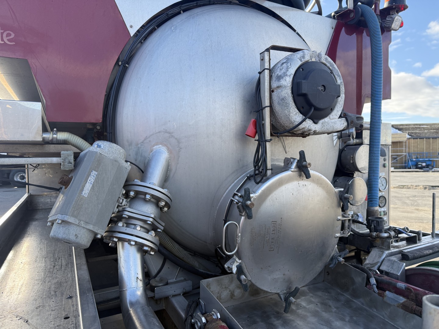 MAN TGM 14.250 4x2 VM-Tarm 5.600 l. Rustfri stål PED Kombi / Euro 6