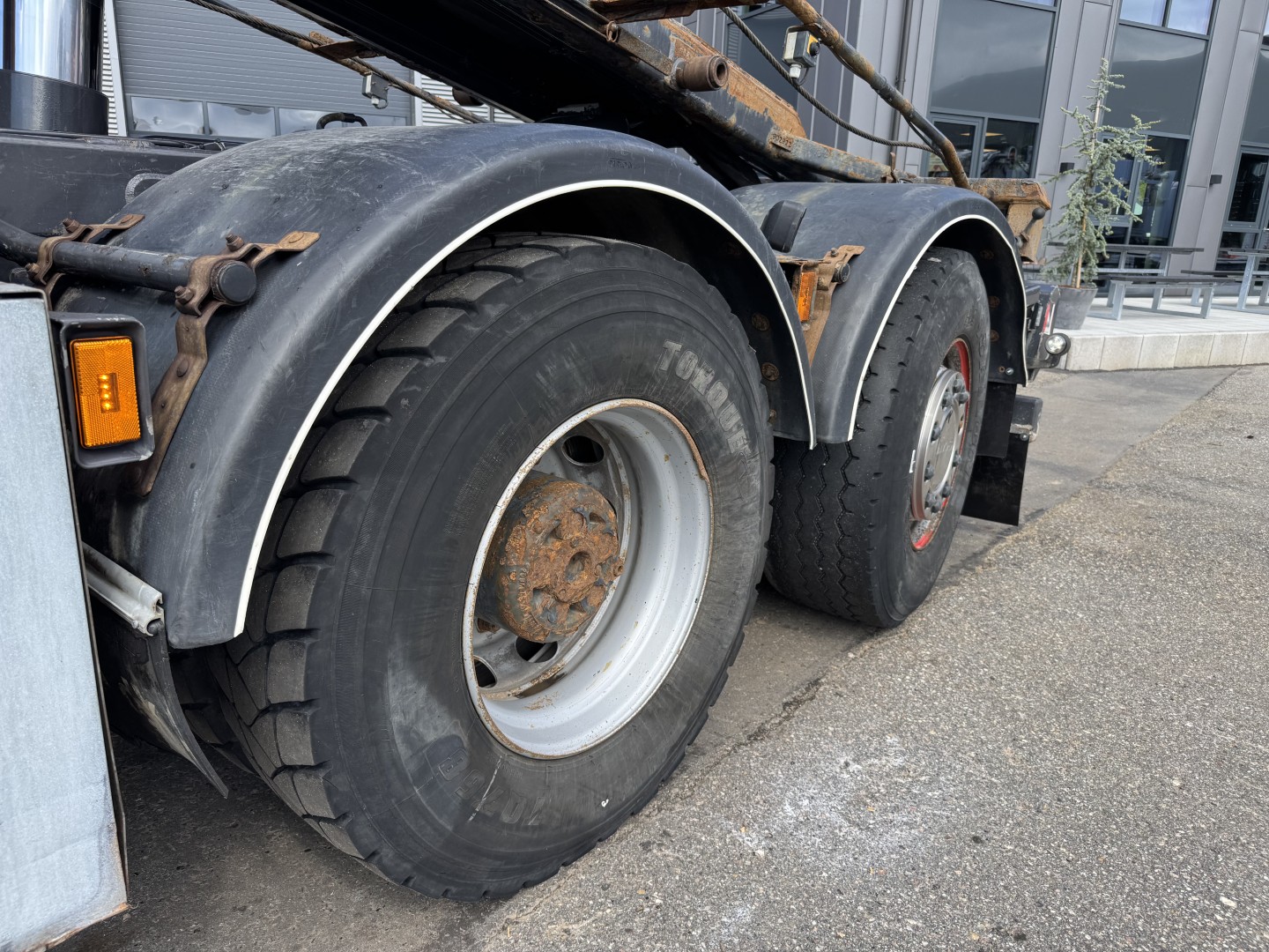 Scania R490 8x2*6 Euro 6 Wirehejs / HMF 3220 K6