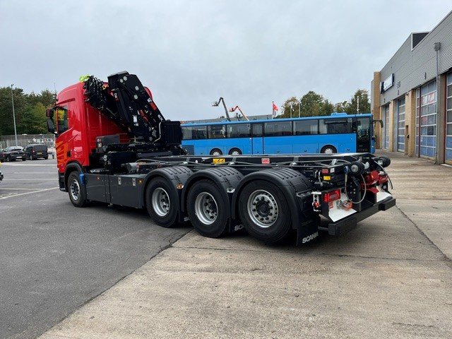 Scania R560
