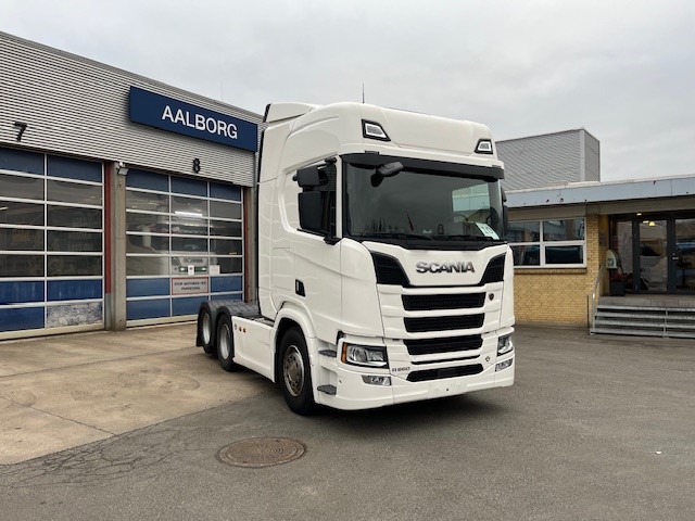 Scania R660