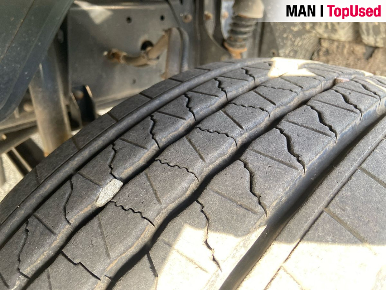 MAN TGL 12.220 4X2 BL